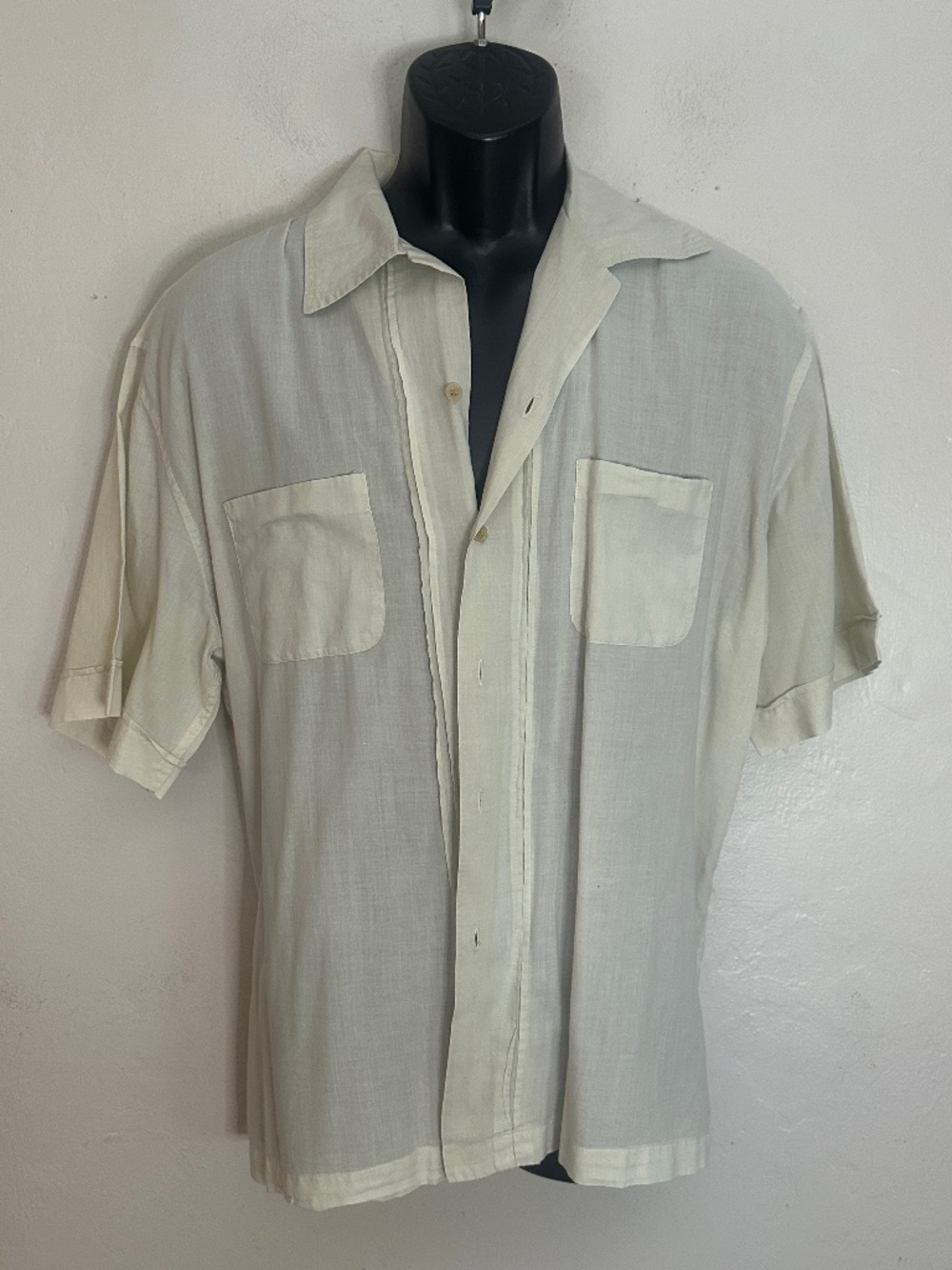 Arnold Zimberg Short Sleeve Shirt Large Gently worn 100% cotton 24" armpits
